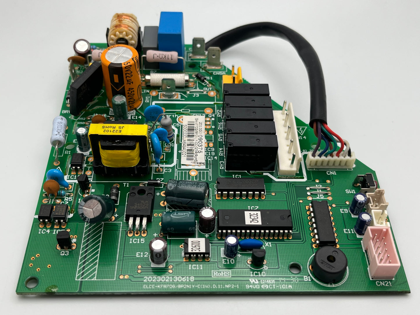 MIDEA 220V AC 60Hz Indoor Unit Control Board for 24K BTU Ductless Mini-Split Evaporator 201333090375